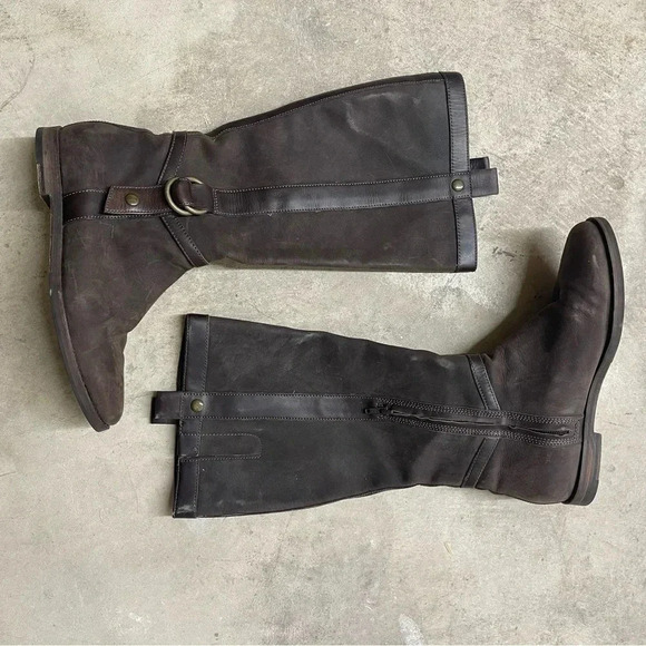 Cole Haan Liberty riding boot. Dark brown, size 8. Great preowned condition. - Picture 3 of 9